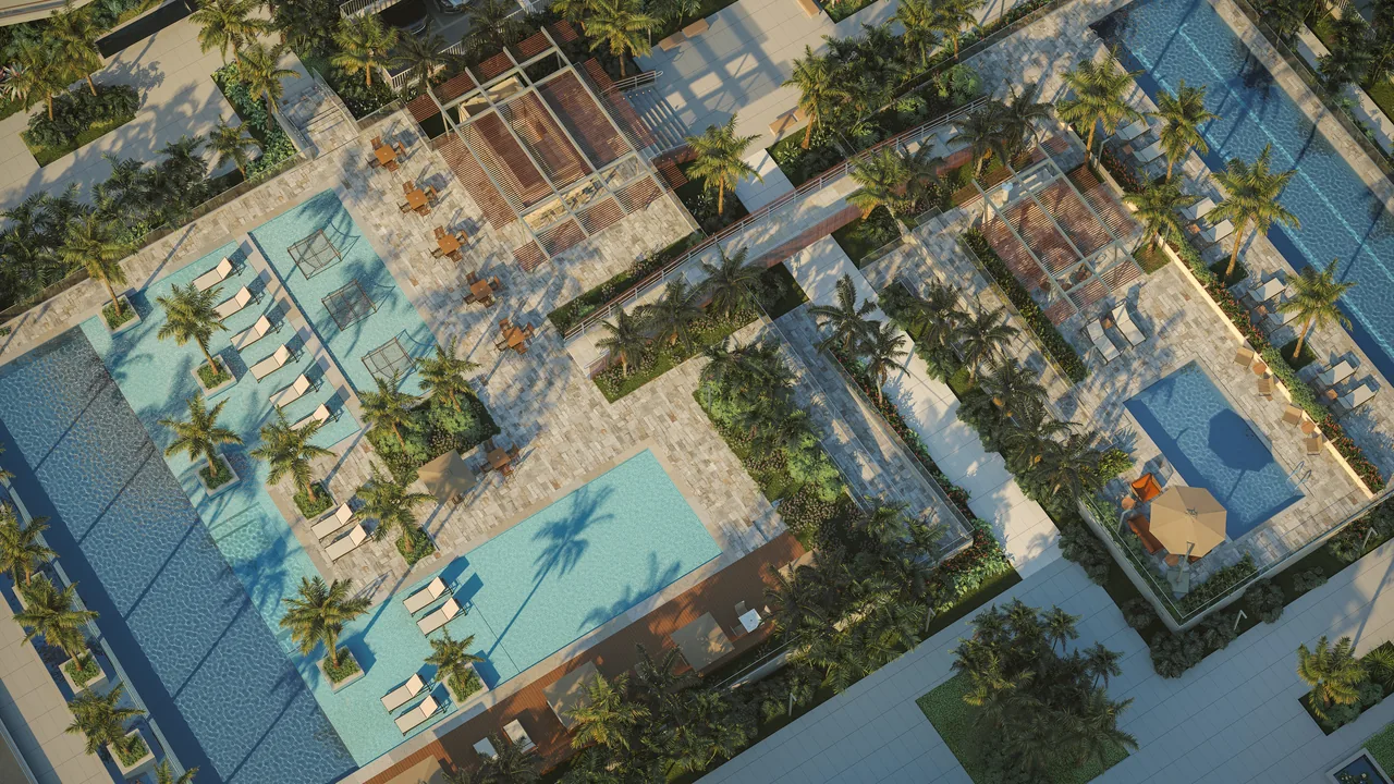 Piscina aérea com vista panorâmica